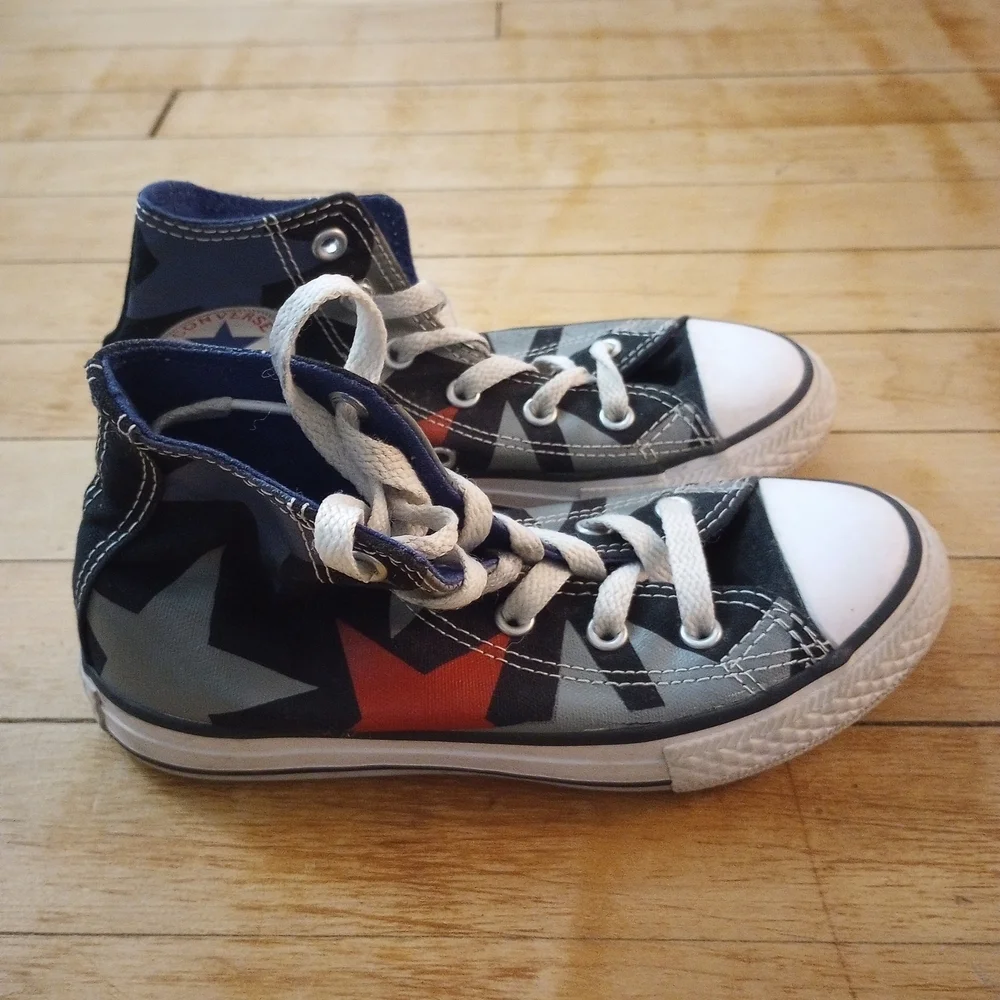 Converse stylish shoes